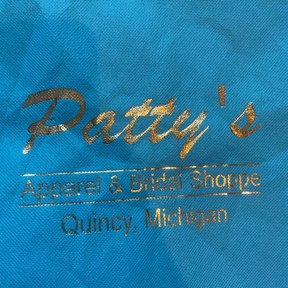 Alyce Paris Purple Prom Dress Size 4 - Picture 4 of 5